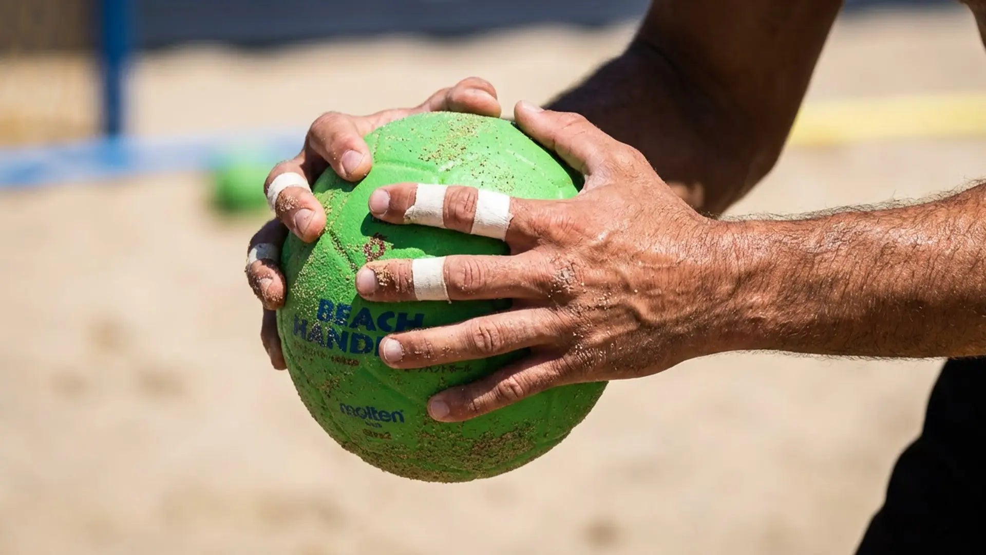 molten-handball-bh2g-beachhandball