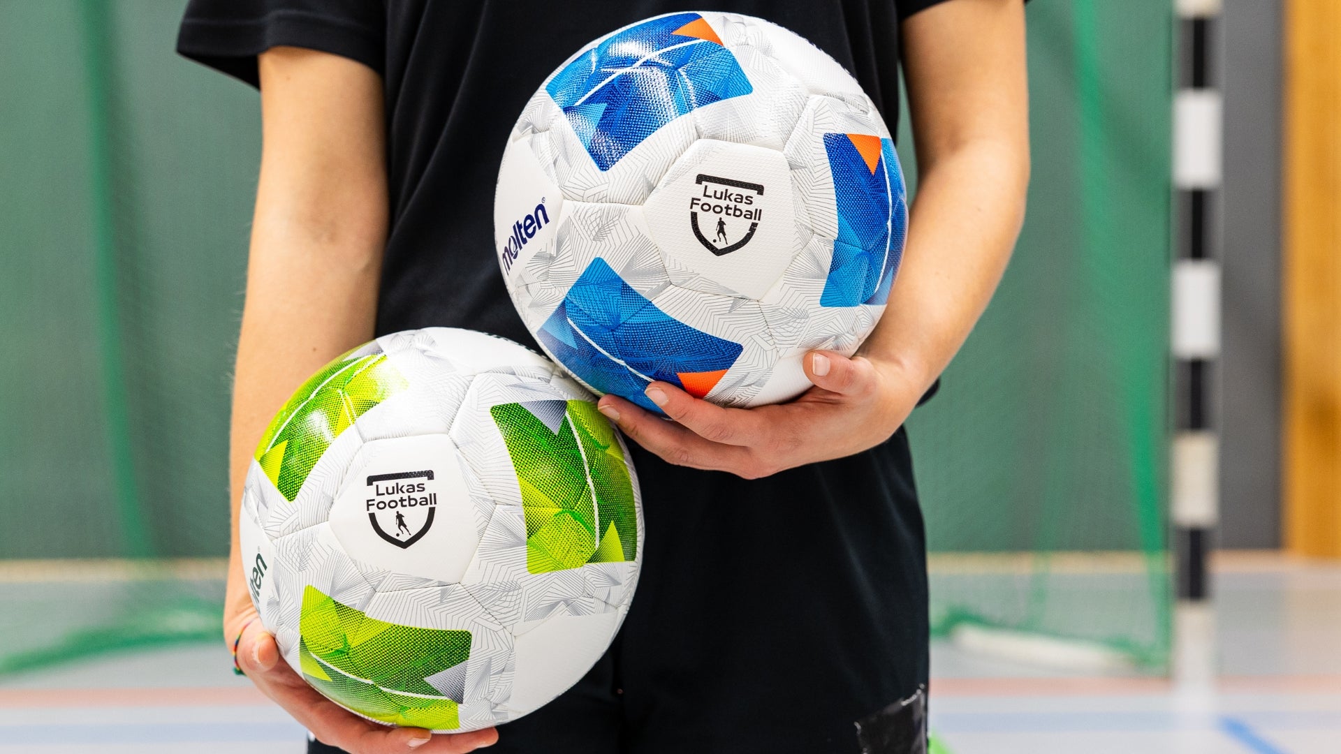 molten-fussball-meinfussball-customize_image3_1920x1080_cc0a1484-f238-4f92-9432-04388d672419.jpg