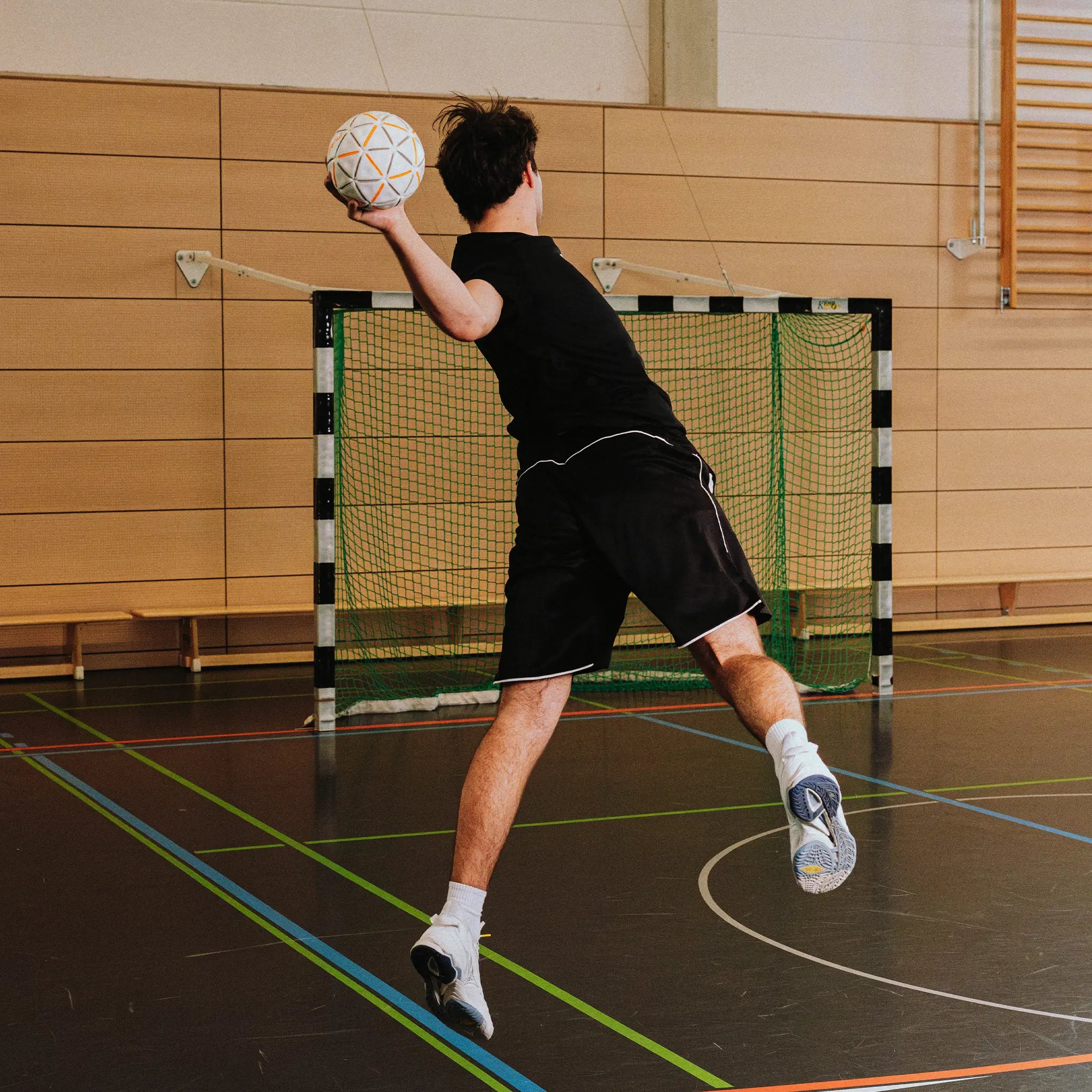 molten-handball-H3D5000-OW_1.webp