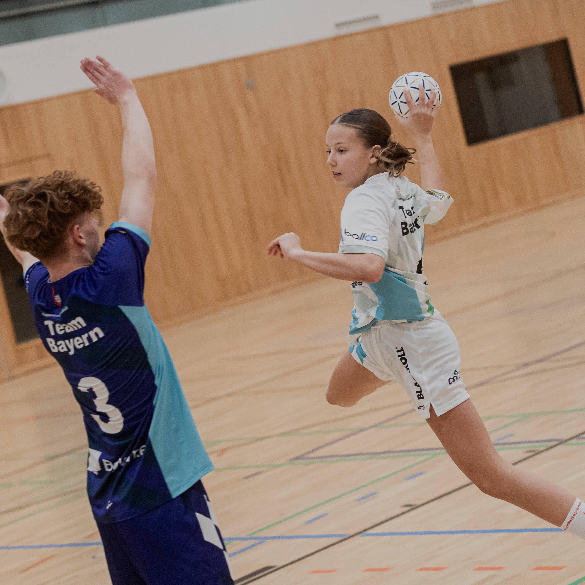 d60 Handball Gr. 2 | H2D4000-BW